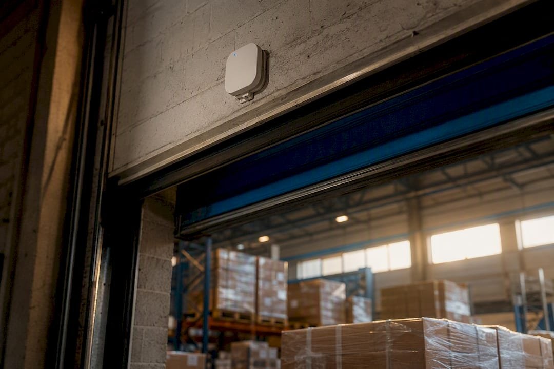 BLE beacon device above warehouse loading bay